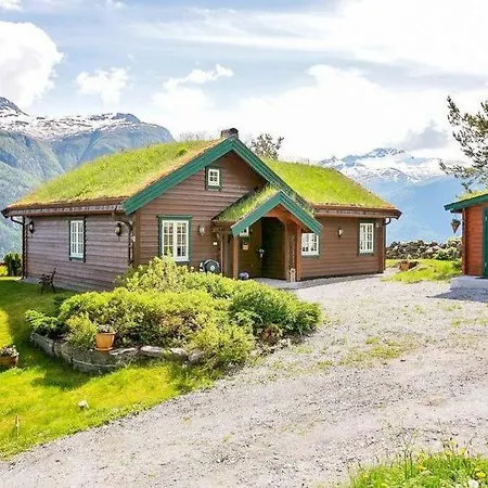 Sleeps 8 Wifi * Valldal