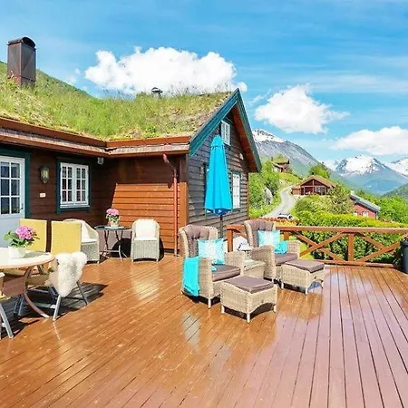 Sleeps 8 Wifi Ferienhaus Valldal